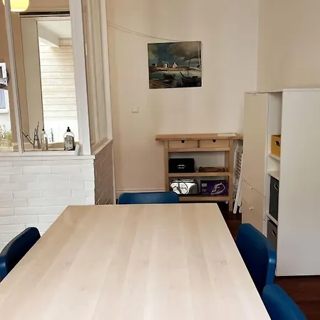 Maison De Ville, Hyper Centre, 8p, 105m2 * Pornic