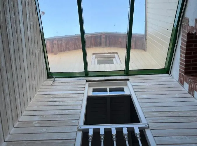 Maison De Ville, Hyper Centre, 8p, 105m2